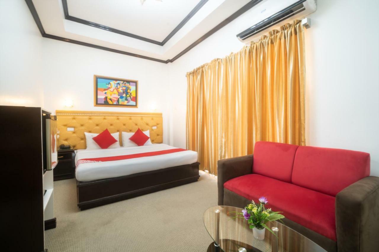 Oyo 197 Sunny Point Hotel Davao City Exteriör bild