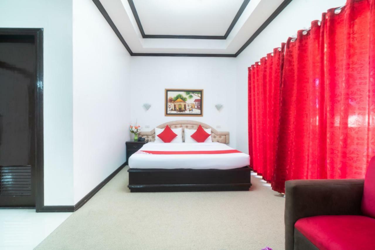 Oyo 197 Sunny Point Hotel Davao City Exteriör bild